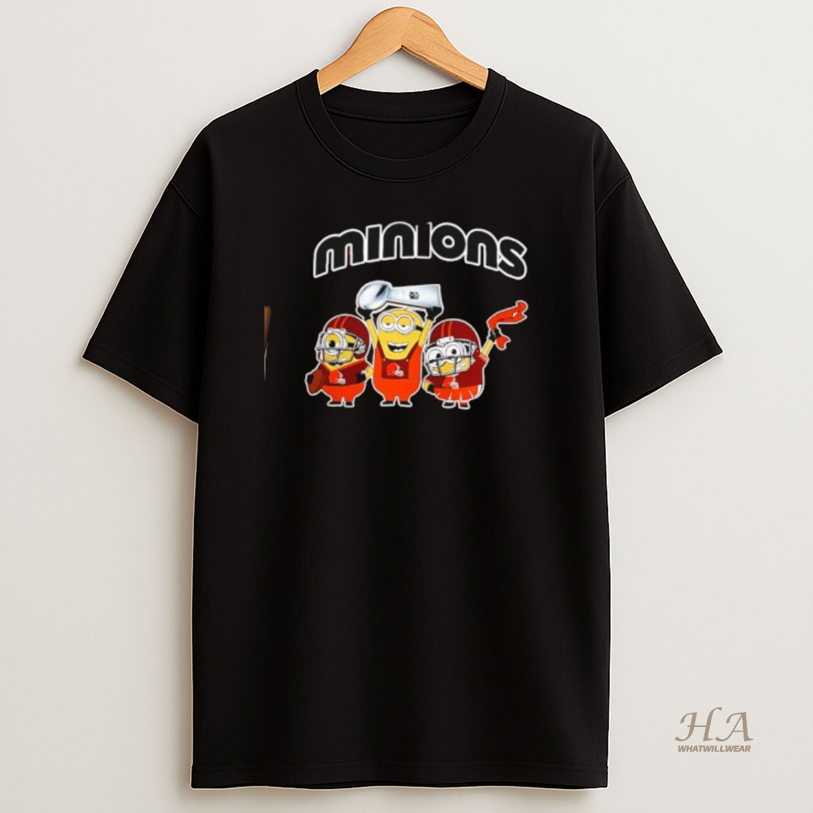 Official Cleveland Browns X Minions Celebrate Nfl 2026 T Shirt