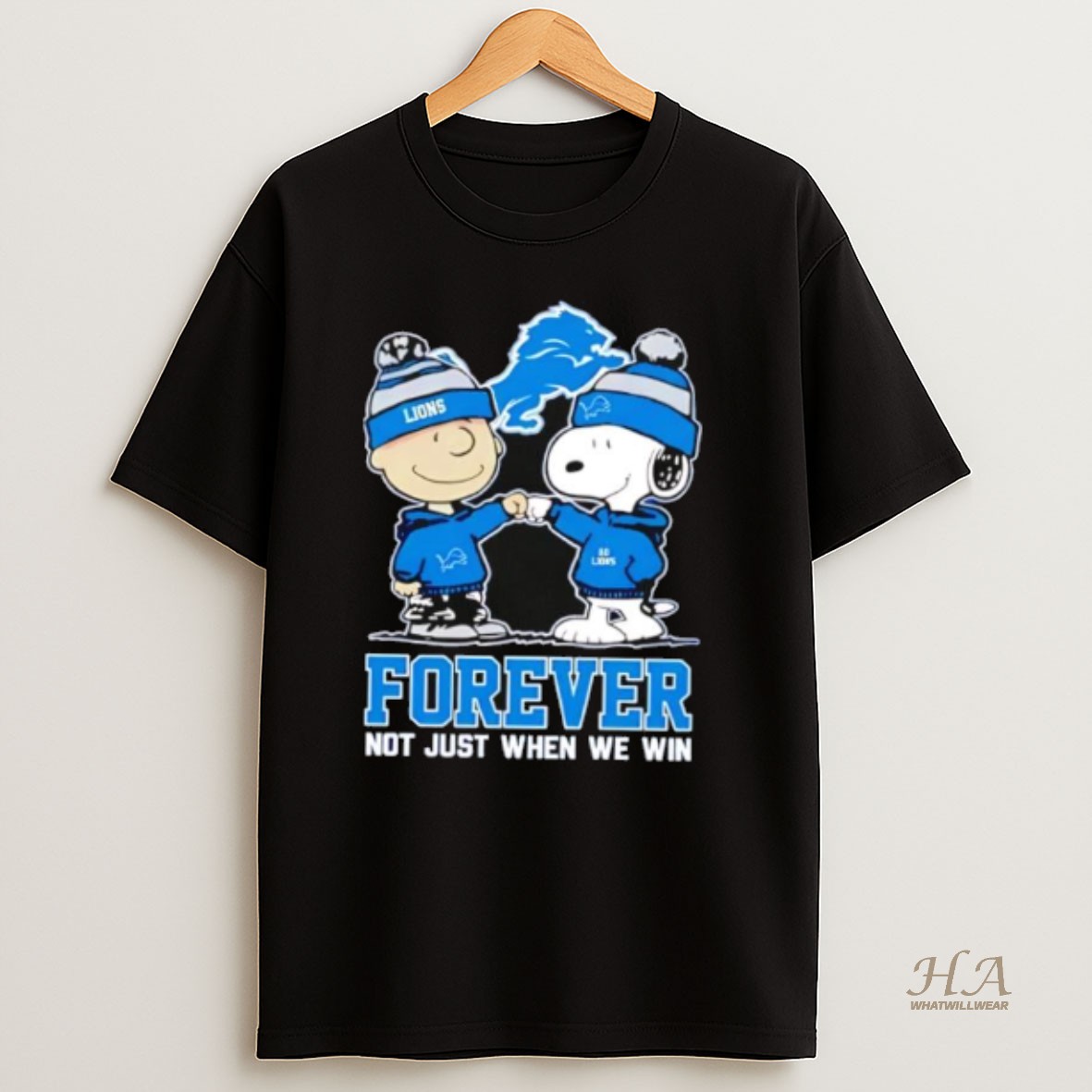 Official Detroit Lions Charlie Brown And Snoopy Forever Not Just When We Win T Shirt