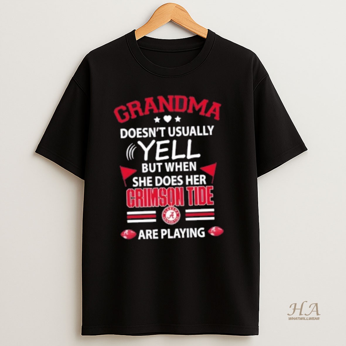 Official Grandma Doesnt Usually Yell But When She Does Her Alabama Crimson Tide Are Playing T Shirt
