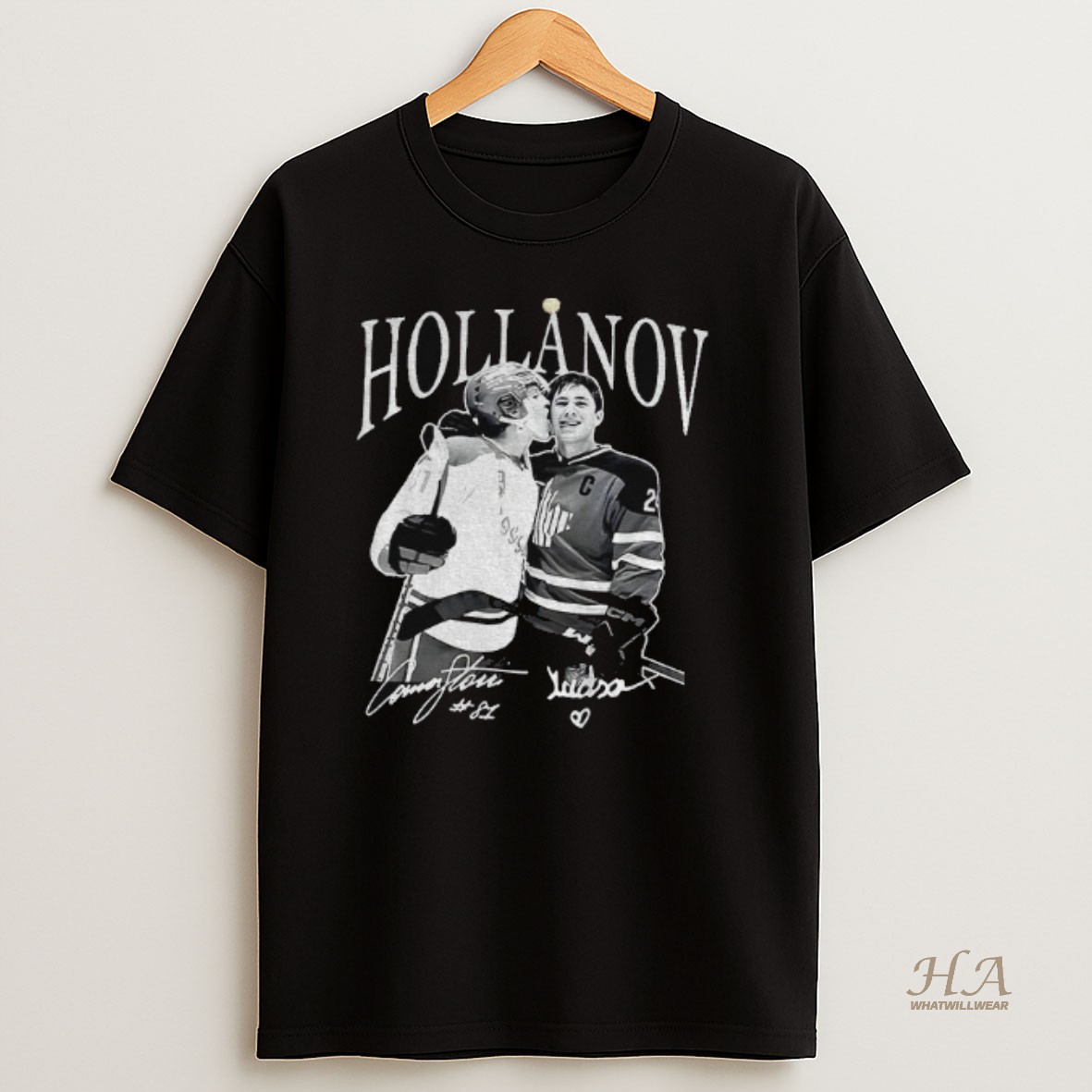 Official Hollanov Ilya Rozanov Vs Shane Hollander Licking Face Signatures Vintage T Shirt