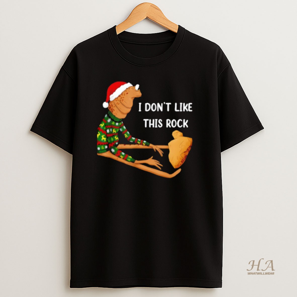 Official I Dont Like This Rock Marcus The Worm Meme Christmas Ugly T Shirt
