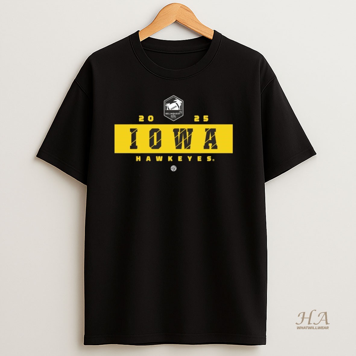 Official Iowa Hawkeyes 2025 Reliaquest Bowl Chriast Shirt
