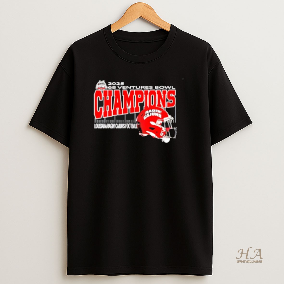 Official Louisiana Ragin Cajuns 2025 68 Ventures Bowl Champions Helmet T Shirt