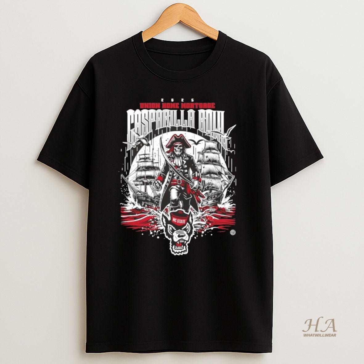 Official Nc State Wolfpack 2025 Gasparilla Bowl Union Home Mortgage Chriast Shirt