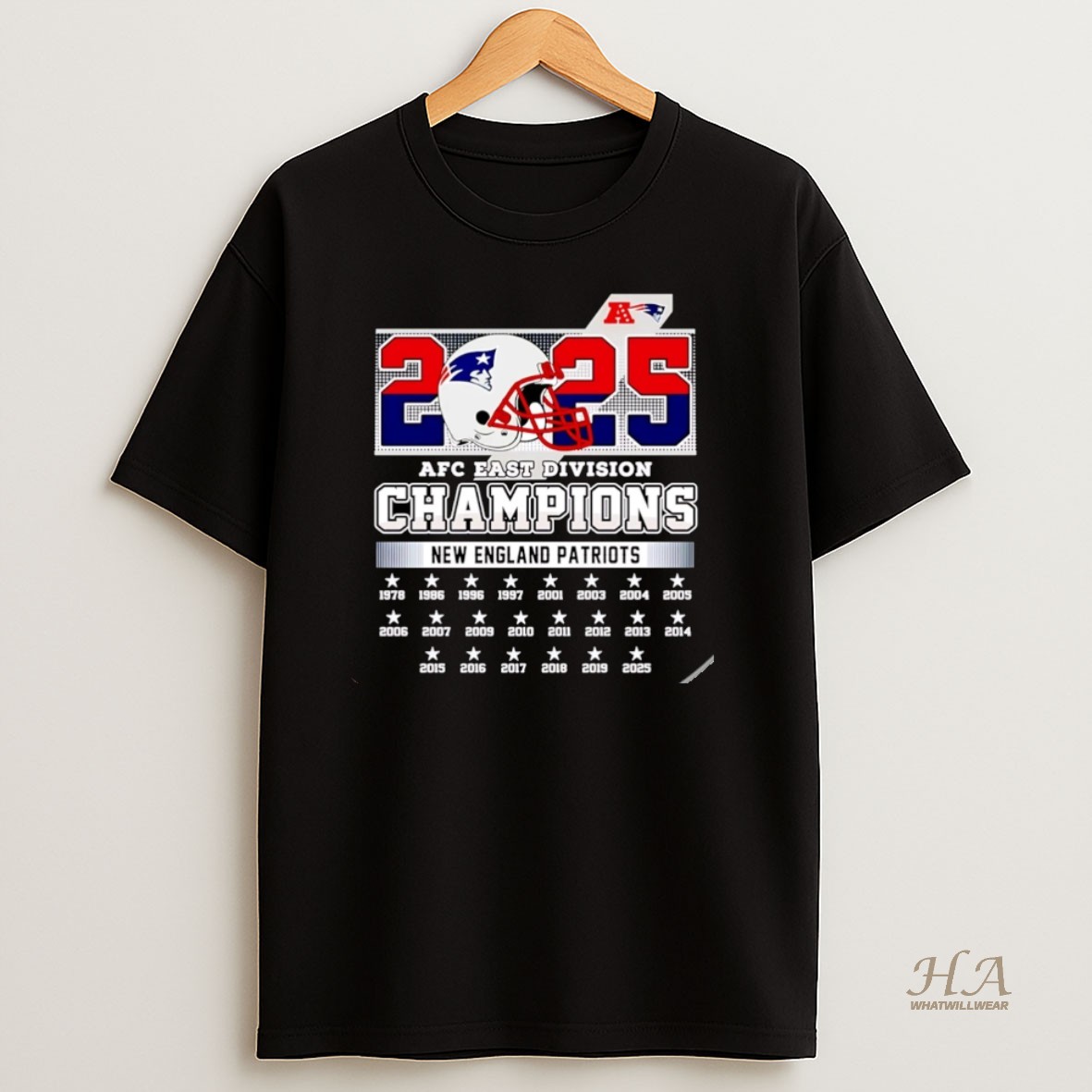 Official New England Patriots 2025 Afc East Division Champions 22 Time Christmas T Shirt