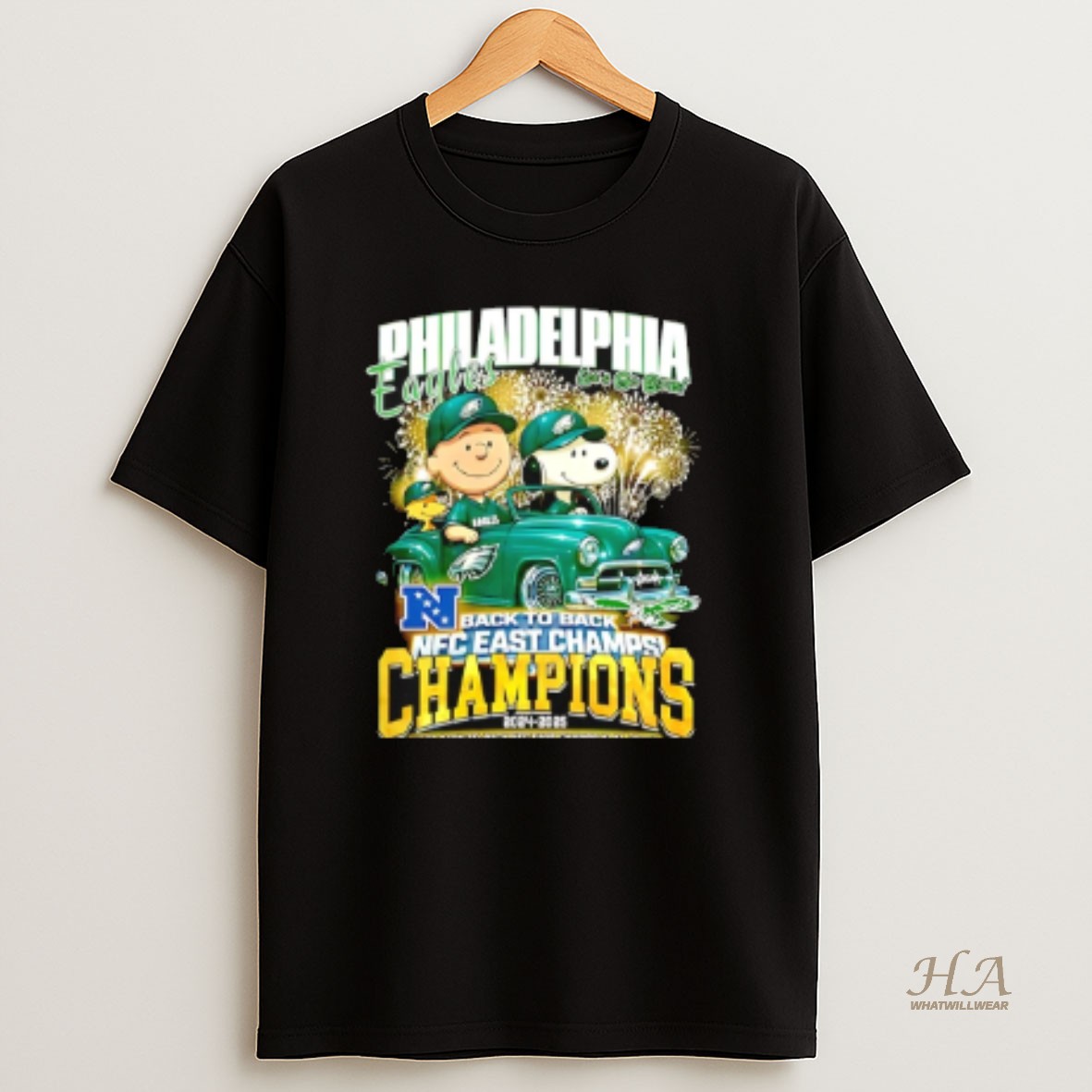Official Philadelphia Eagles Snoopy Peanuts Nfc East Division 2025 Champions T Shirt
