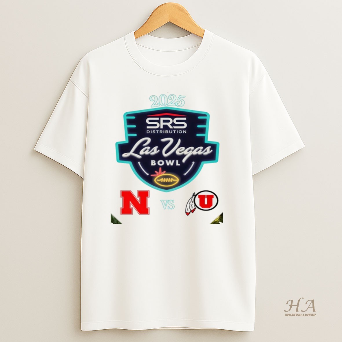 Official Srs Distribution Las Vegas Bowl 2025 Utah Utes Vs Nebraska Cornhuskers Logo T Shirt