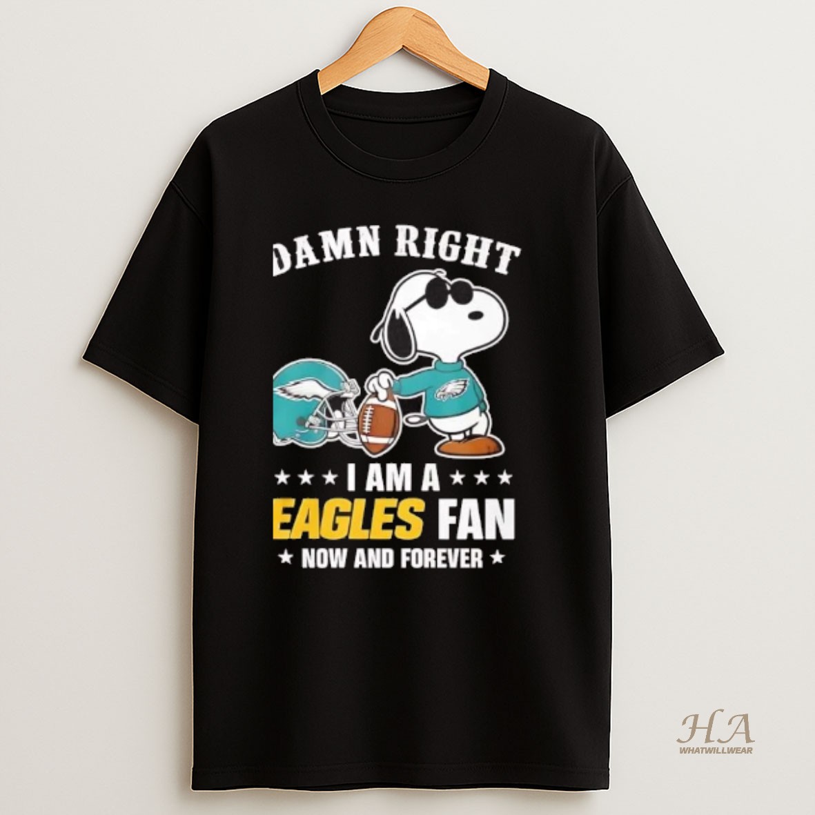 Official Snoopy Damn Right I Am A Philadelphia Eagles Fan Now And Forever T Shirt