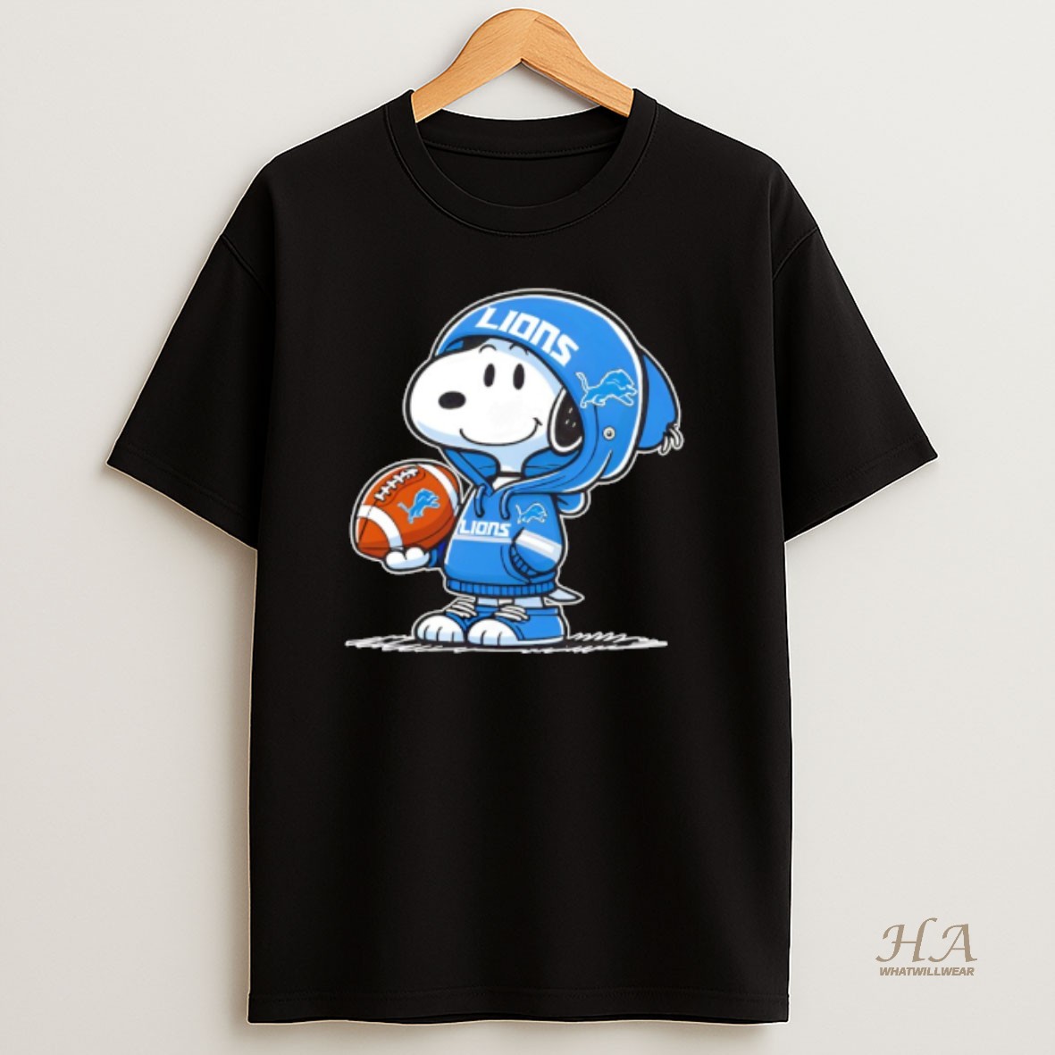 Official Snoopy Wears Detroit Lions Football T Shirt