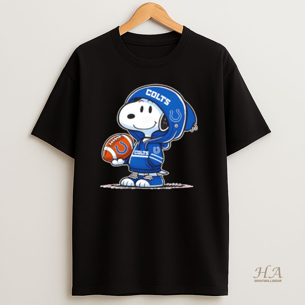 Official Snoopy Wears Indianapolis Colts Football T Shirt