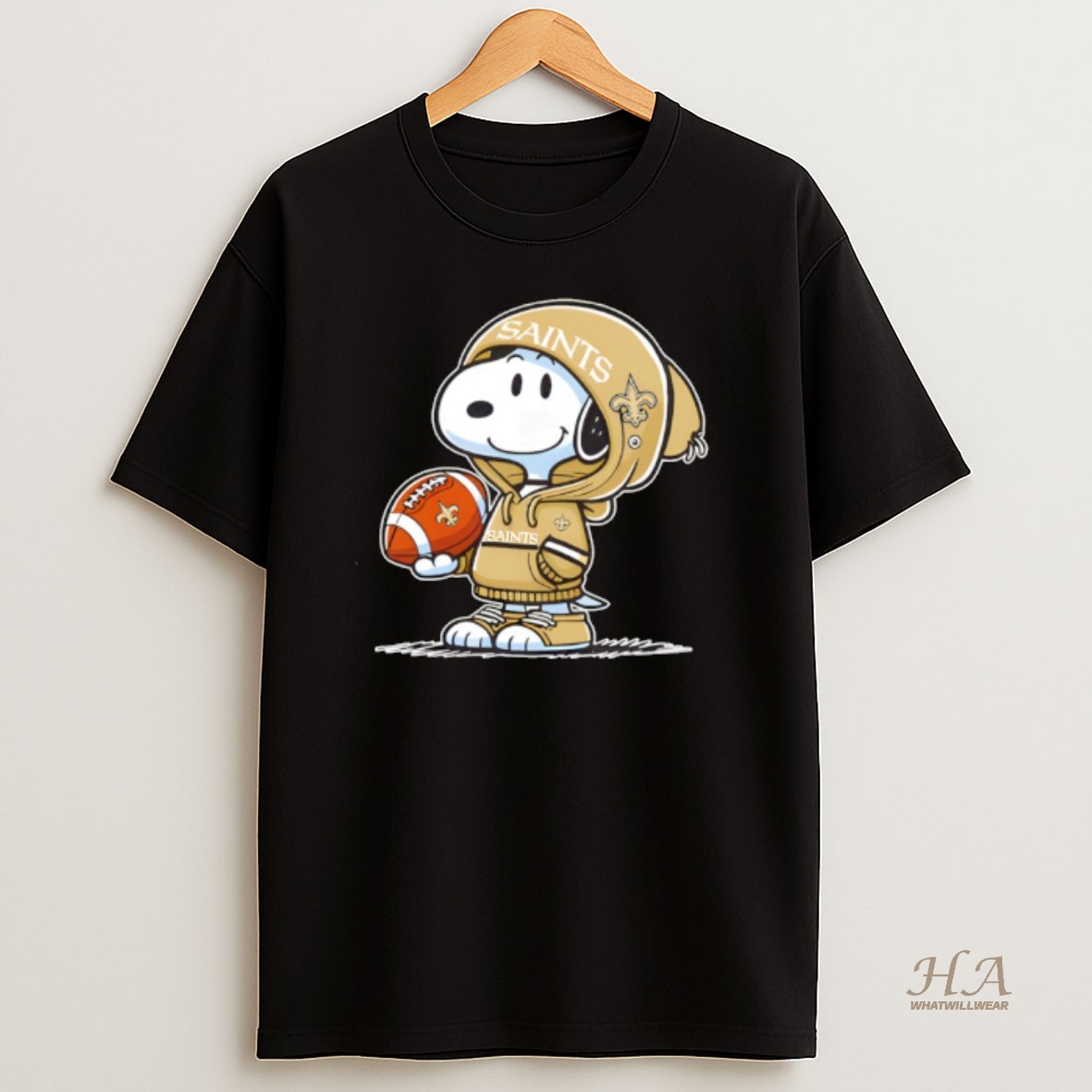 Official Snoopy Wears New Orleans Saints Football T Shirt