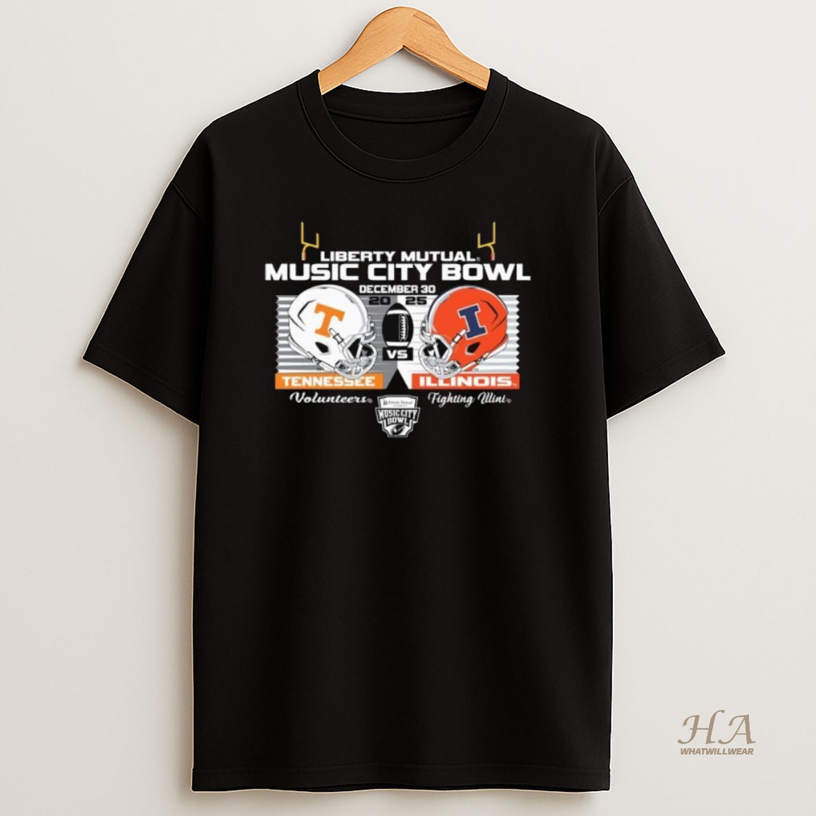 Official Tennessee Volunteers Vs Illinois Fighting Illini Football 2025 Liberty Mutual Music City Bowl Black Head To Head Dec 30 2025 Long Sleve Shirt