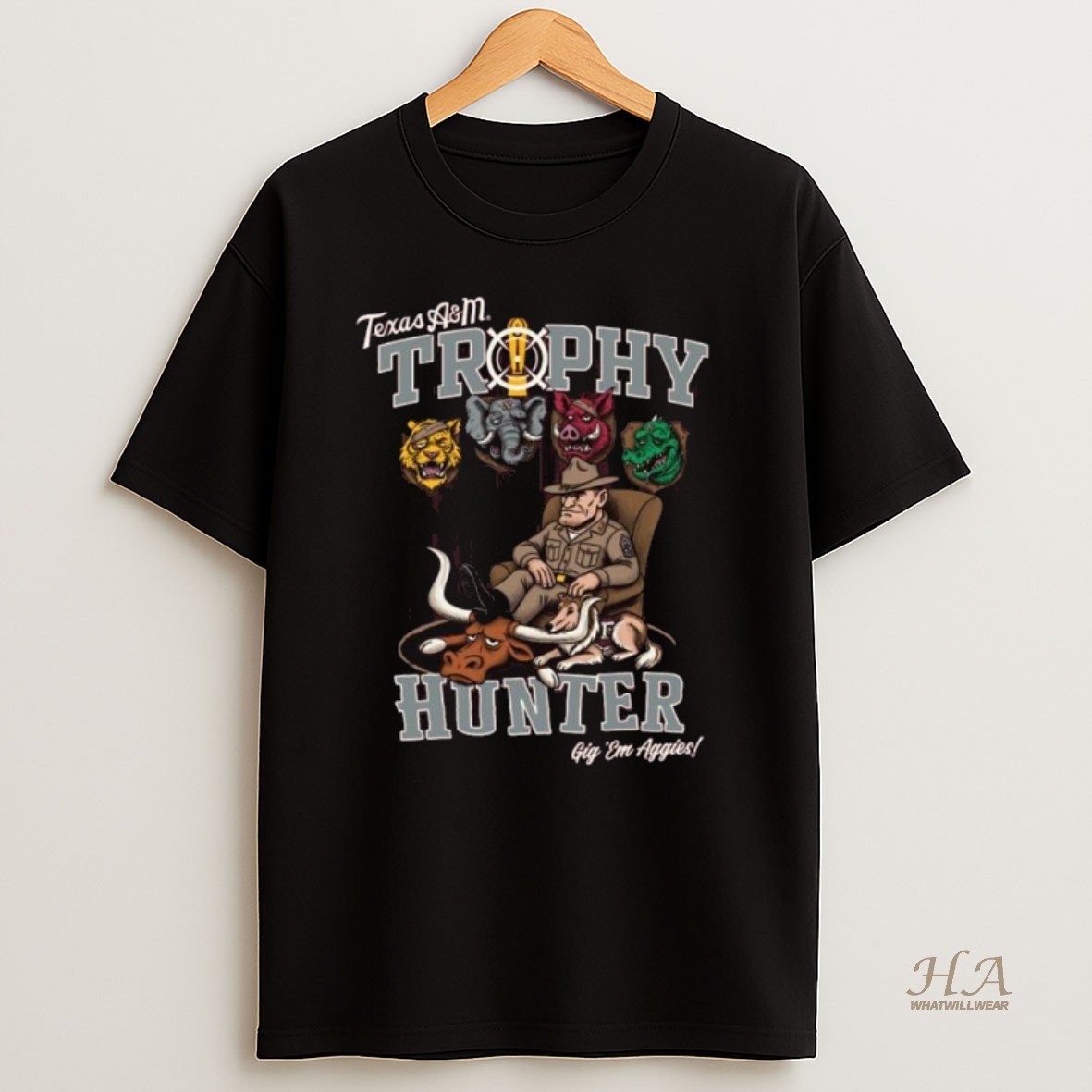 Official Texas Am Trophy Hunter Gig Em Aggies Mascot Long Sleve Shirt