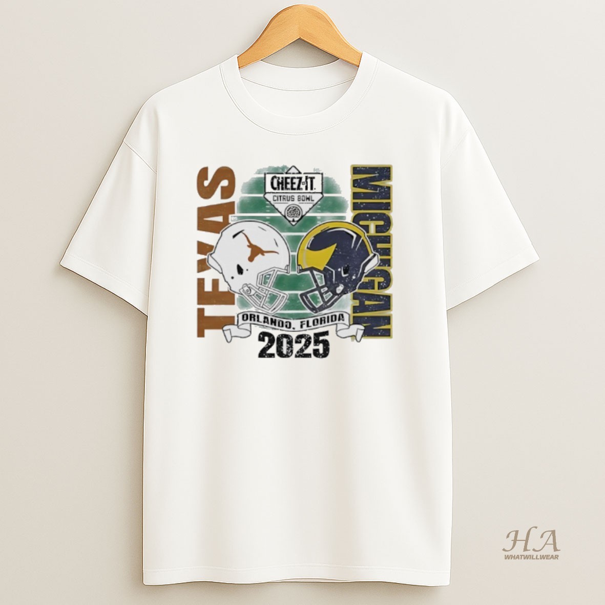 Official Texas Longhorns Vs Michigan Wolverines Cheez It Citrus Bowl Helmet 2025 T Shirt
