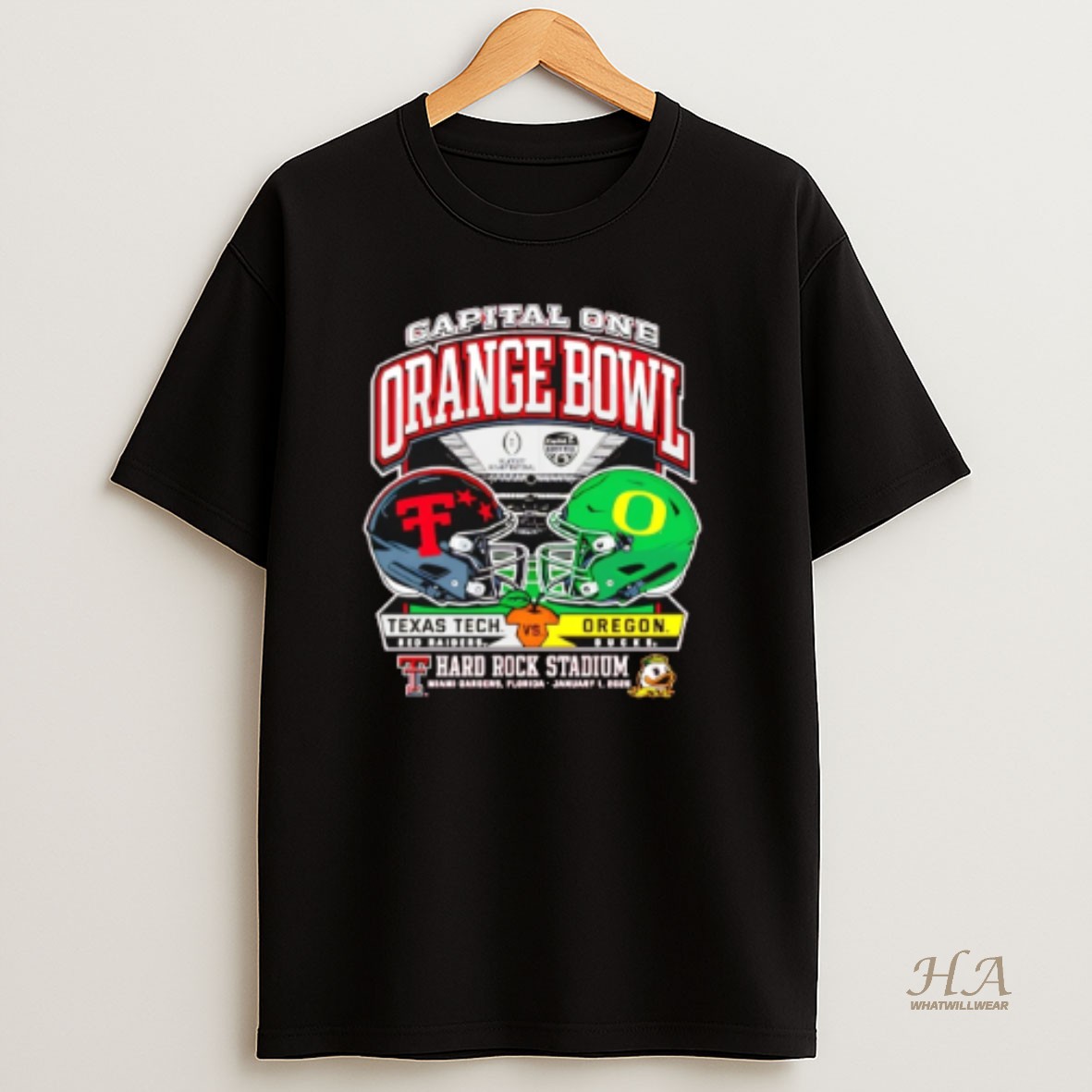 Official Texas Tech Vs Oregon 2025 Orange Bowl Dueling Helmets T Shirt