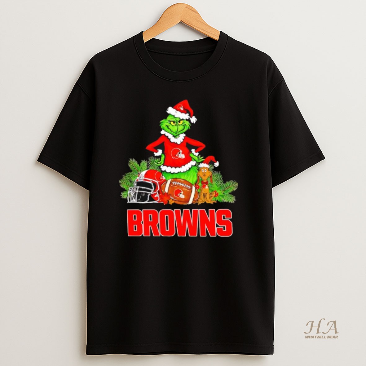 Official The Grinch And Max Cleveland Browns Christmas Helmet Items T Shirt