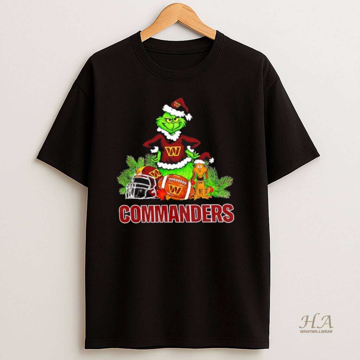 Official The Grinch And Max Washington Commanders Christmas Helmet Items T Shirt
