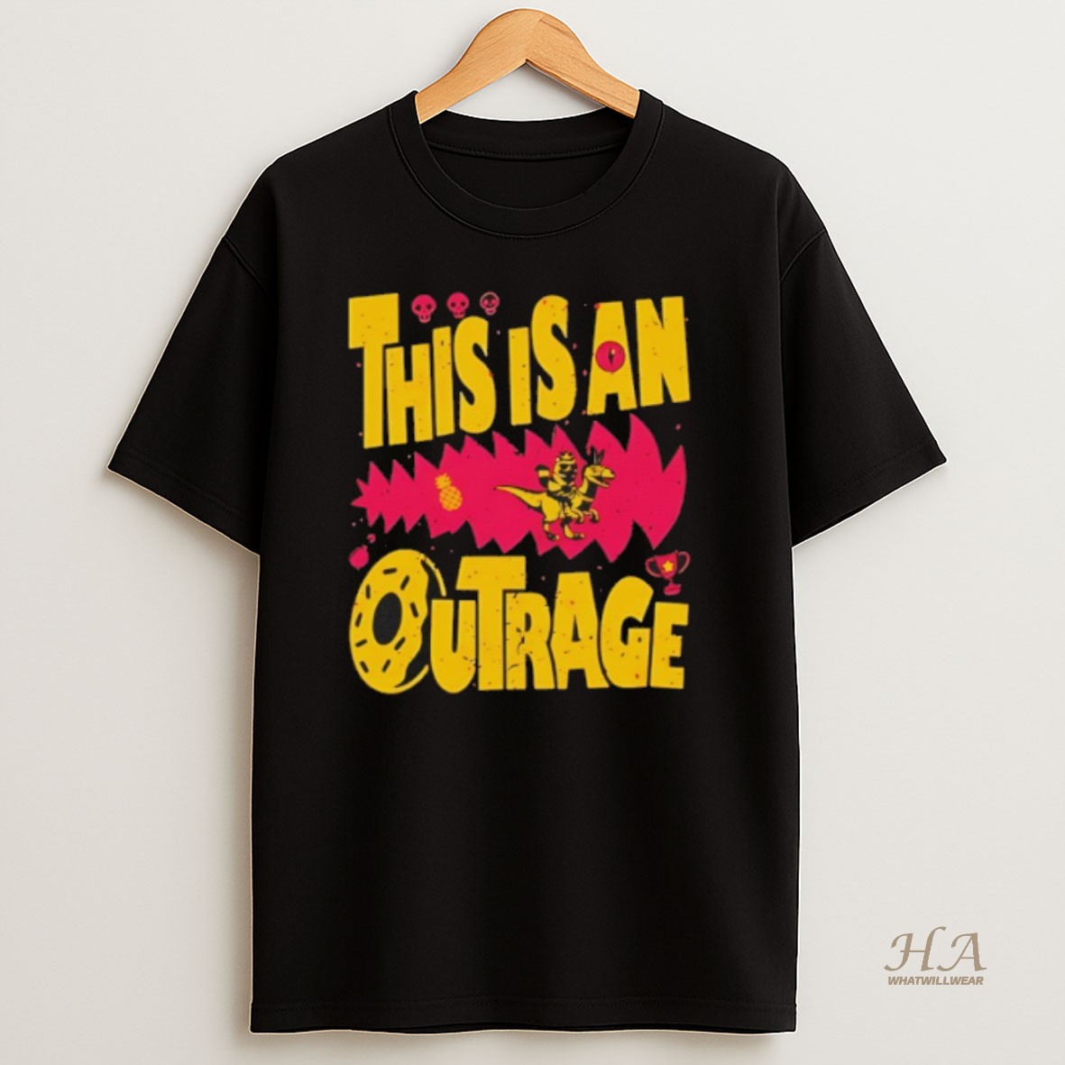 Official This Is An Outrage Dungeon Crawler Carl Fan T Shirt