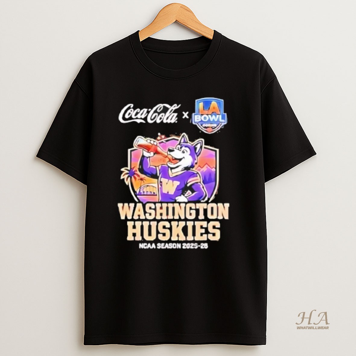 Official Washington Huskies 2025 26 La Bowl Hosted By Gronk Mascot Shirt