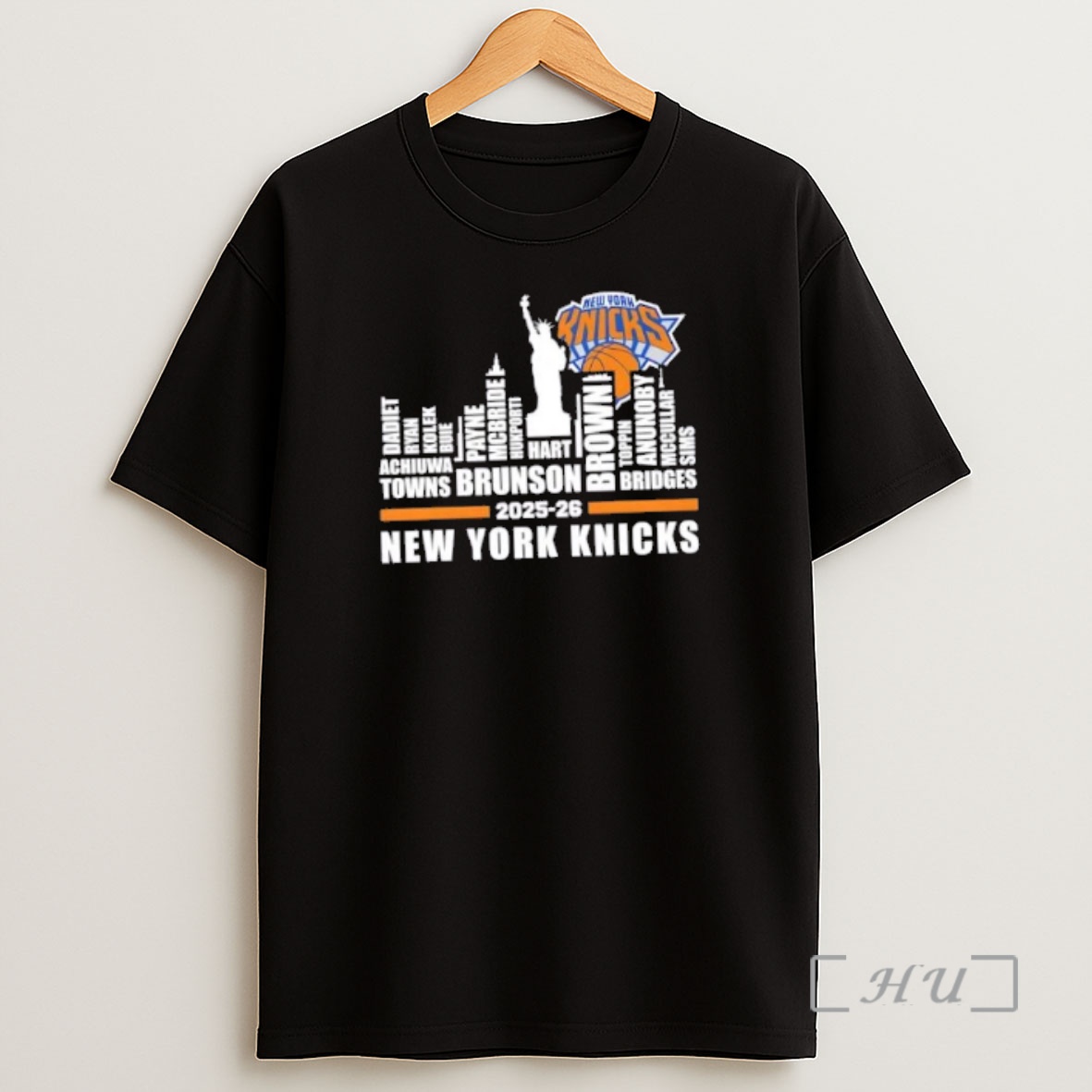 Officials 2025 26 New York Knicks Basketball All Names City Skyline Shirt Sweatshirt Tee
