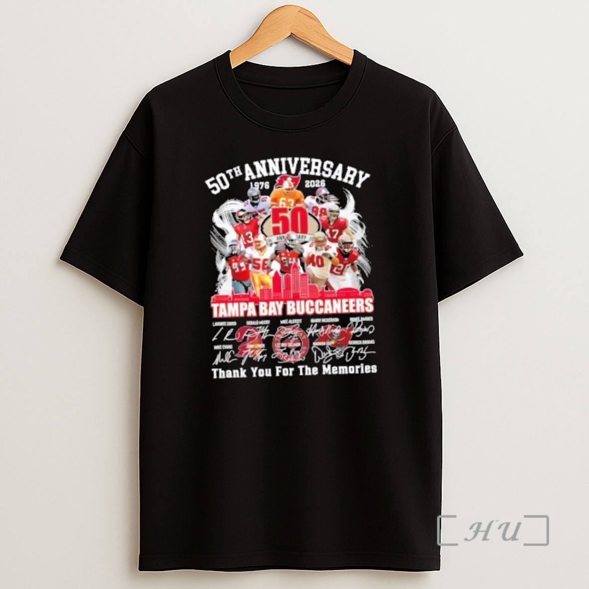 Officials 50th Anniversary 1976 2026 Lavonte David And Legends Thank You For The Memories Signatures Skyline Shirt Sweatshirt Tee