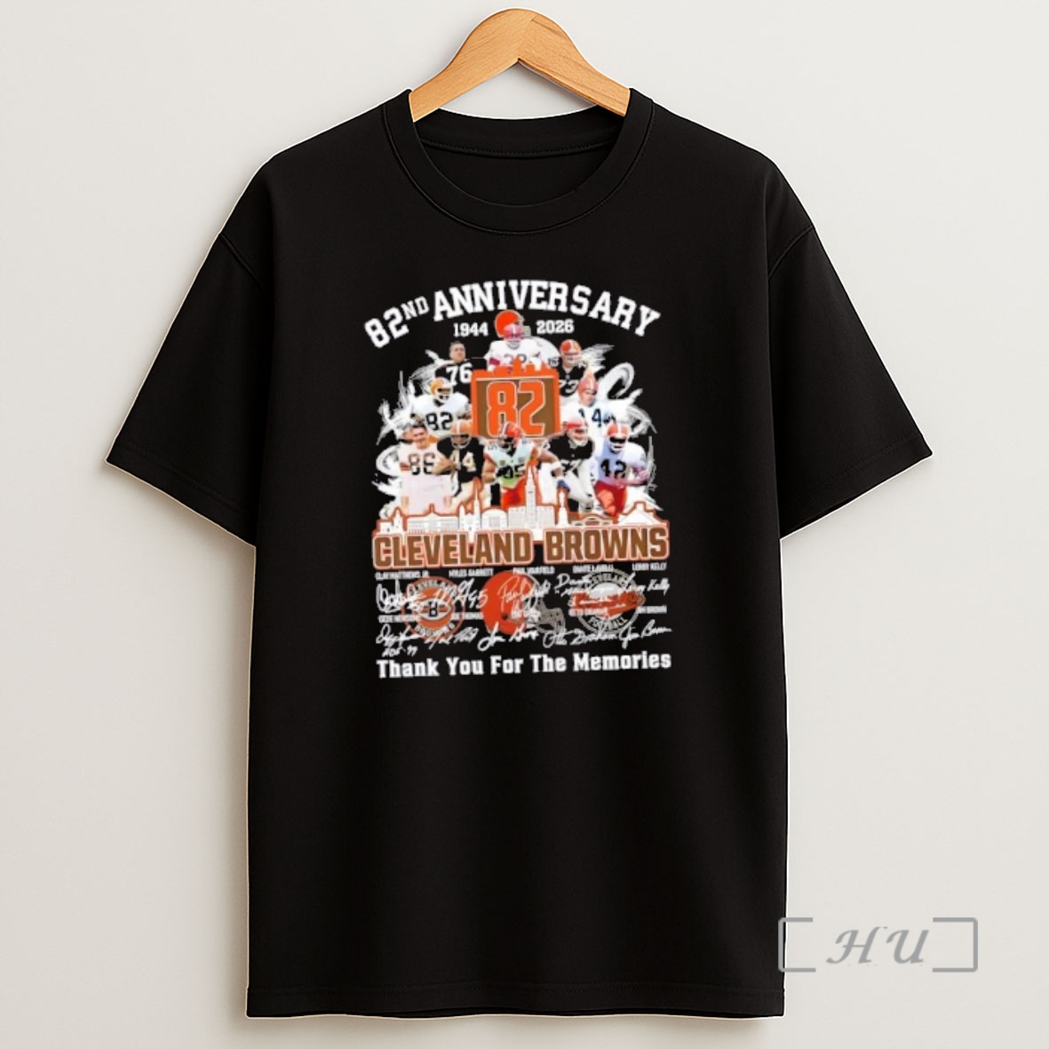 Officials 82nd Anniversary 1944 2026 Cleveland Browns Clay Matthews Jr And Legends Thank You For The Memories Skyline Shirt Sweatshirt Tee