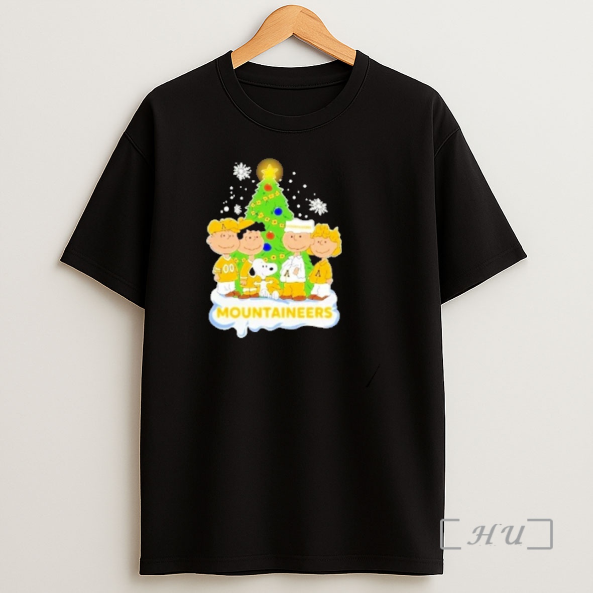 Officials Appalachian State Mountaineers X Snoopy The Peanuts Merry Christmas Premium Shirt Sweatshirt Tee