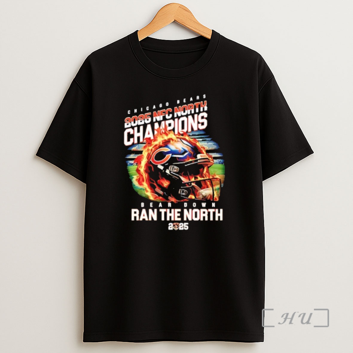 Officials Bear Down Ran The North Chicago Bears 2025 Nfc North Champions Shirt Sweatshirt Tee