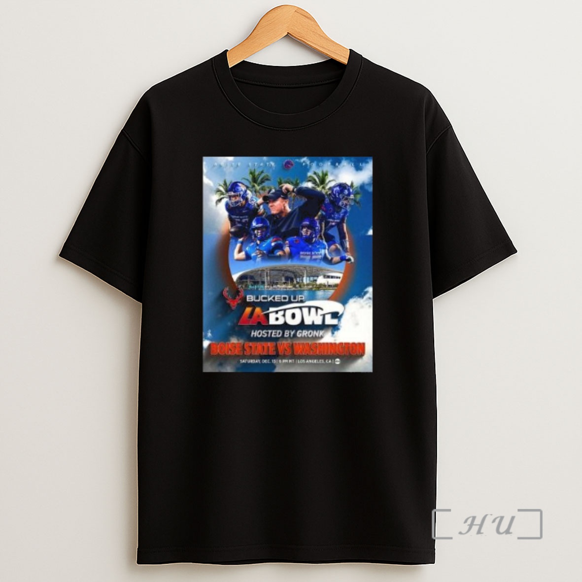 Officials Boise State Broncos Vs Washington Huskies 2025 Bucked Up La Bowl Hosted By Gronk On December 13 2025 Circle Black Shirt Sweatshirt Tee