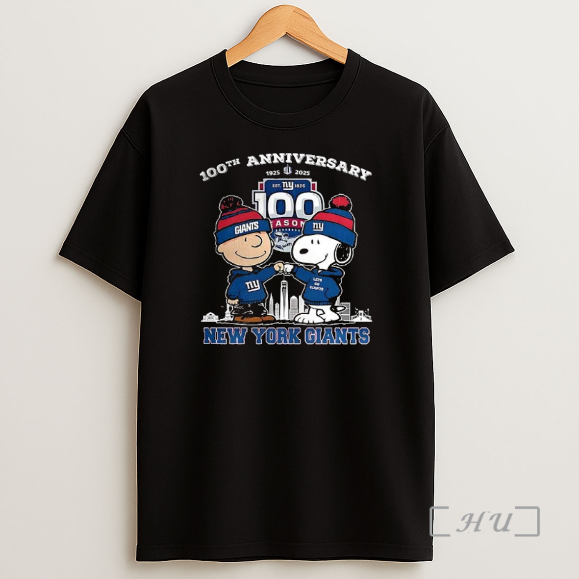 Officials Charlie Brown Touch Hands Snoopy New York Giants 100th Anniversersary 1925 2025 Shirt Sweatshirt Tee