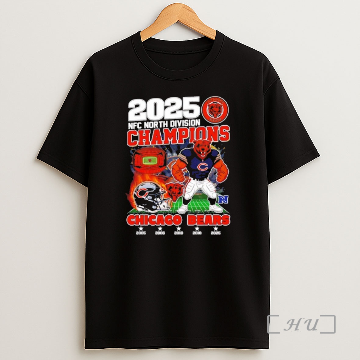 Officials Chicago Bears 2025 Nfc North Division Champions 5 Time Mascot Shirt Sweatshirt Tee