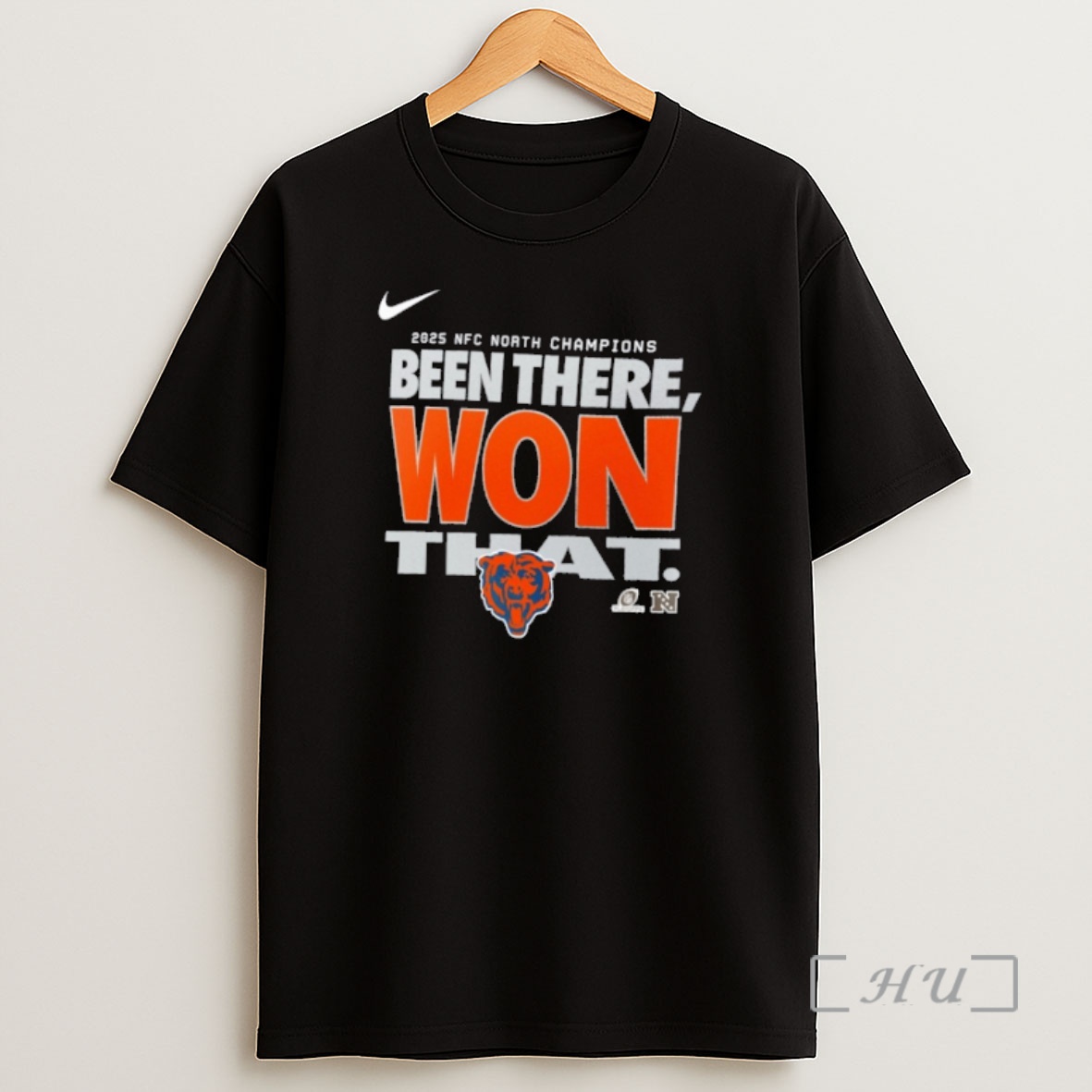 Officials Chicago Bears 2025 Nfc North Division Champions Been There Won That Shirt Sweatshirt Tee