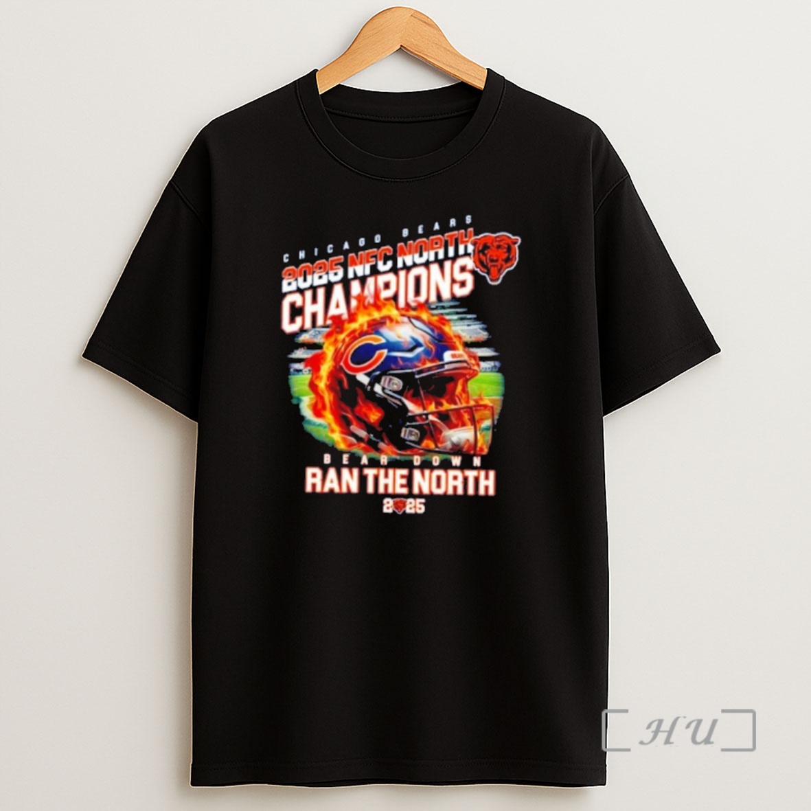 Officials Chicago Bears 2025 Nfc Northchampions Bear Down Ran The North Shirt Sweatshirt Tee