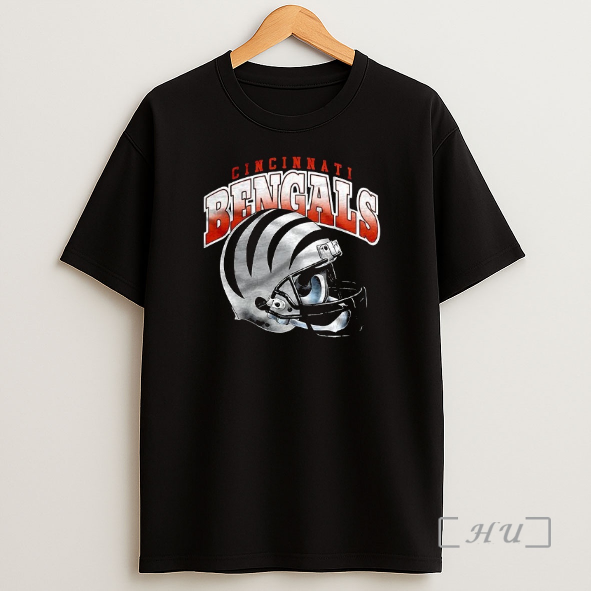 Officials Cincinnati Bengals Nfl Logo Gradient Helmet Football Lover Shirt Sweatshirt Tee