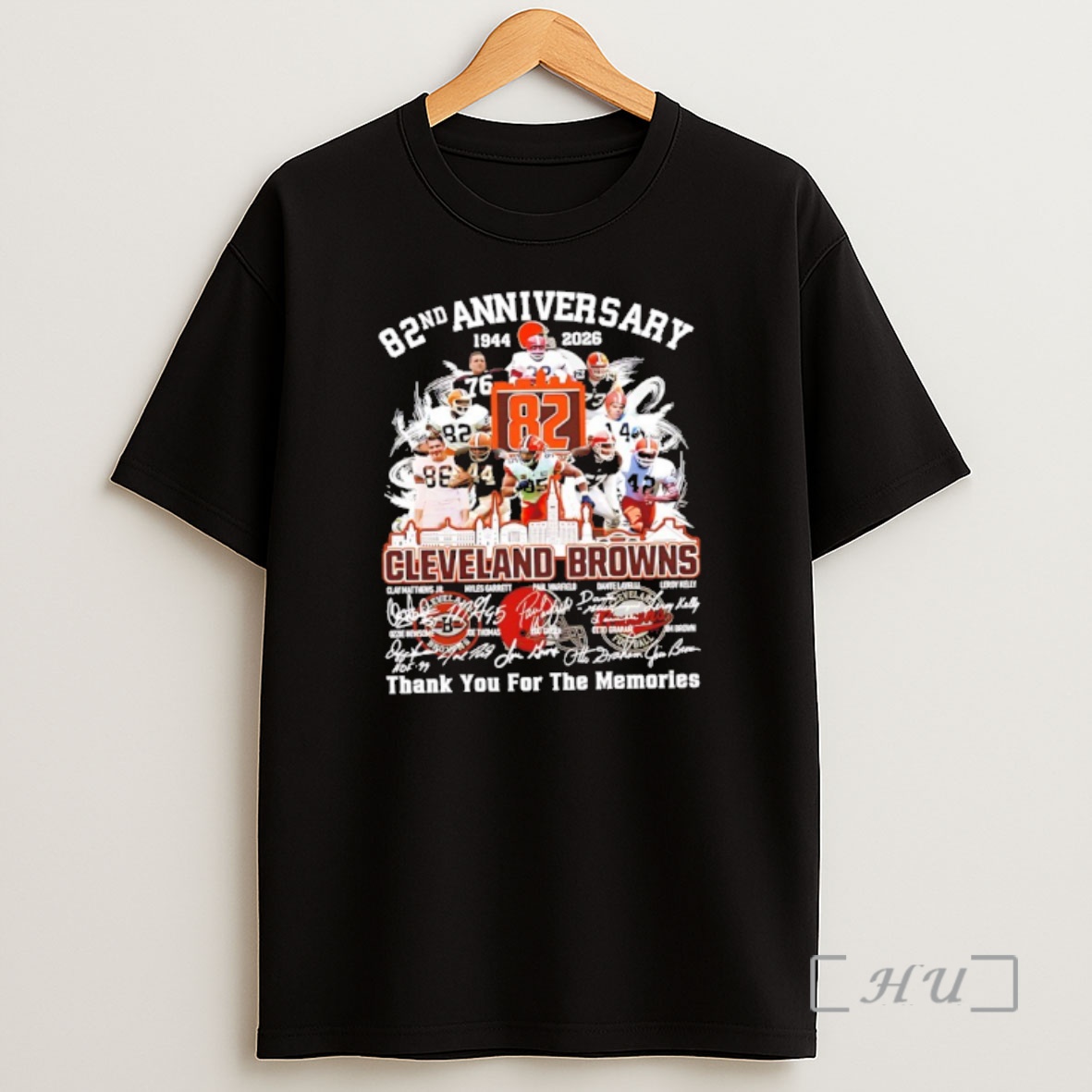 Officials Cleveland Browns 82nd Anniversary 1944 2026 Thank You For The Memories Signatures Shirt Sweatshirt Tee