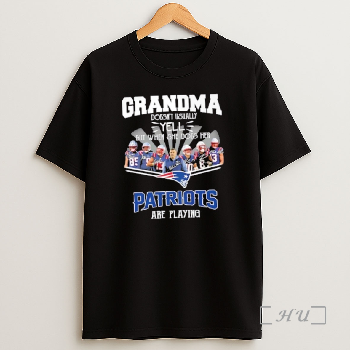Officials Coach Mike Vrabel And Players Grandma Doesnt Usually Yell But When She Does Her New England Patriots Are Playing Premium Shirt Sweatshirt Tee