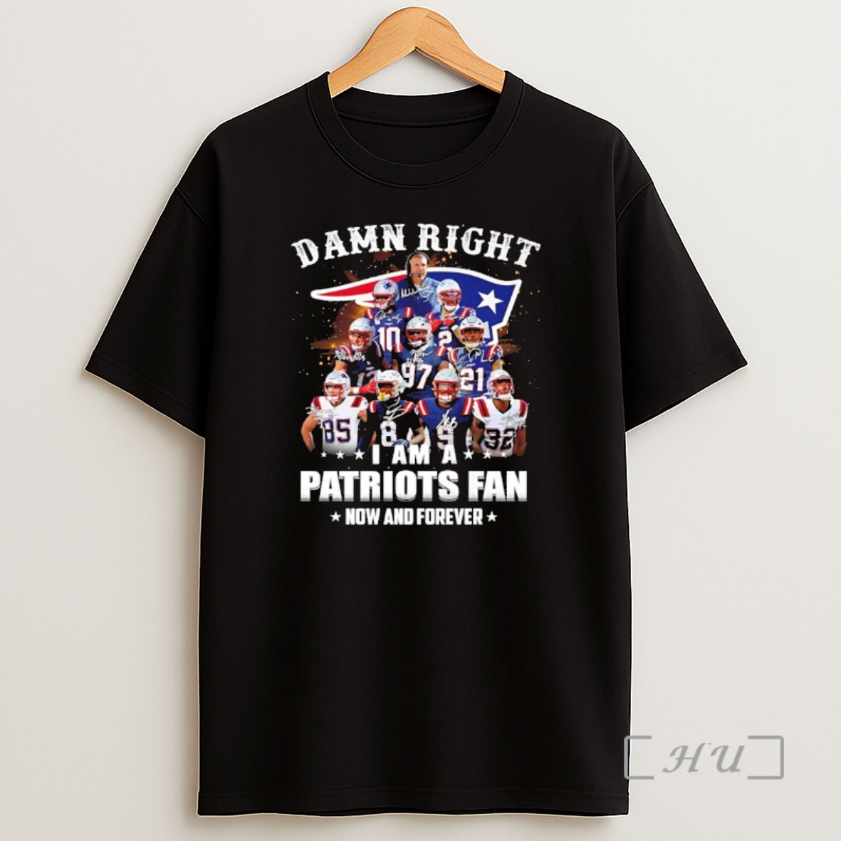 Officials Damn Right I Am A Patriots Fan Now And Forever Player Collage Christmas Tree Signatures Premium Shirt Sweatshirt Tee
