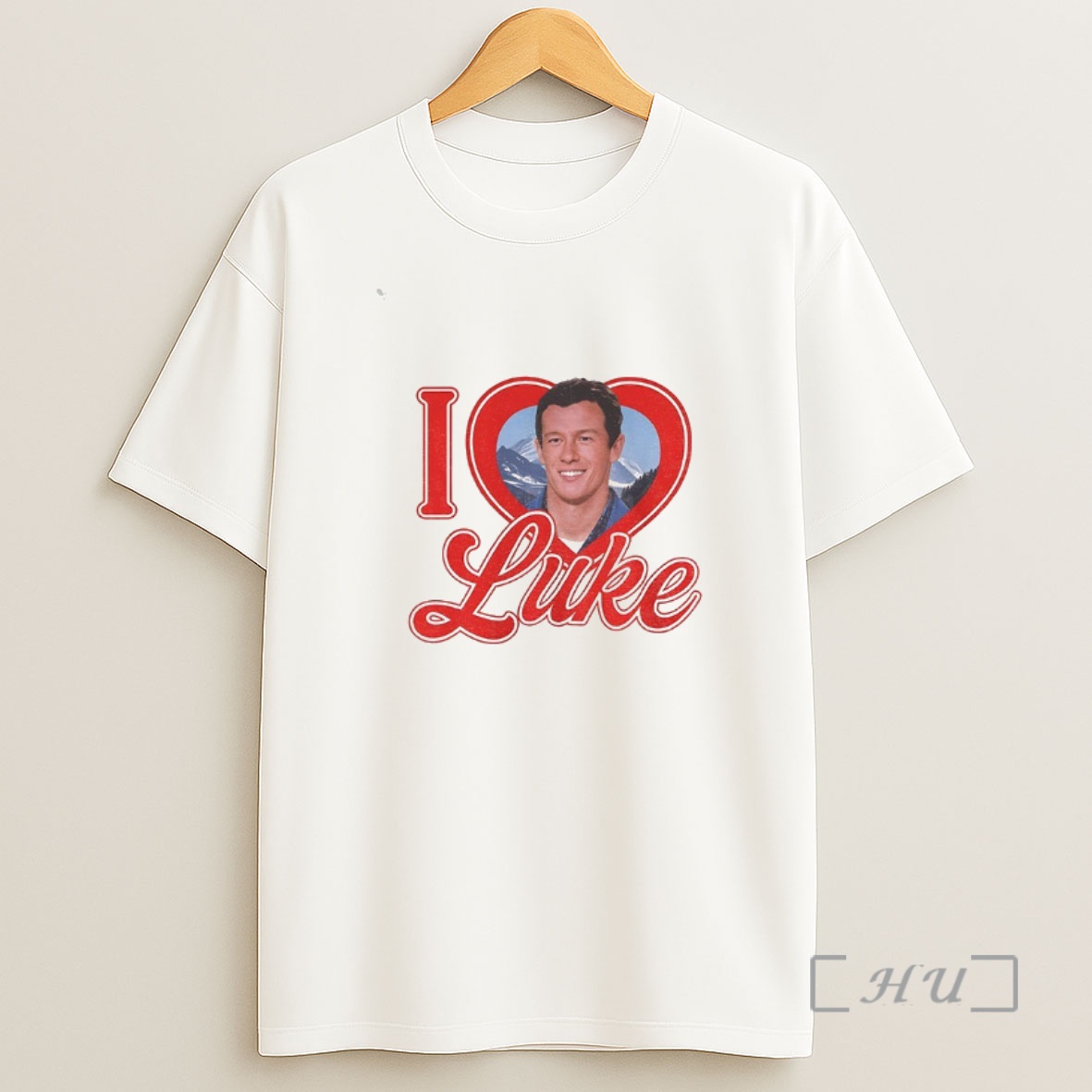 Officials Dua Lipa Wearing Callum Turner I Heart Luke Premium Shirt Sweatshirt Tee