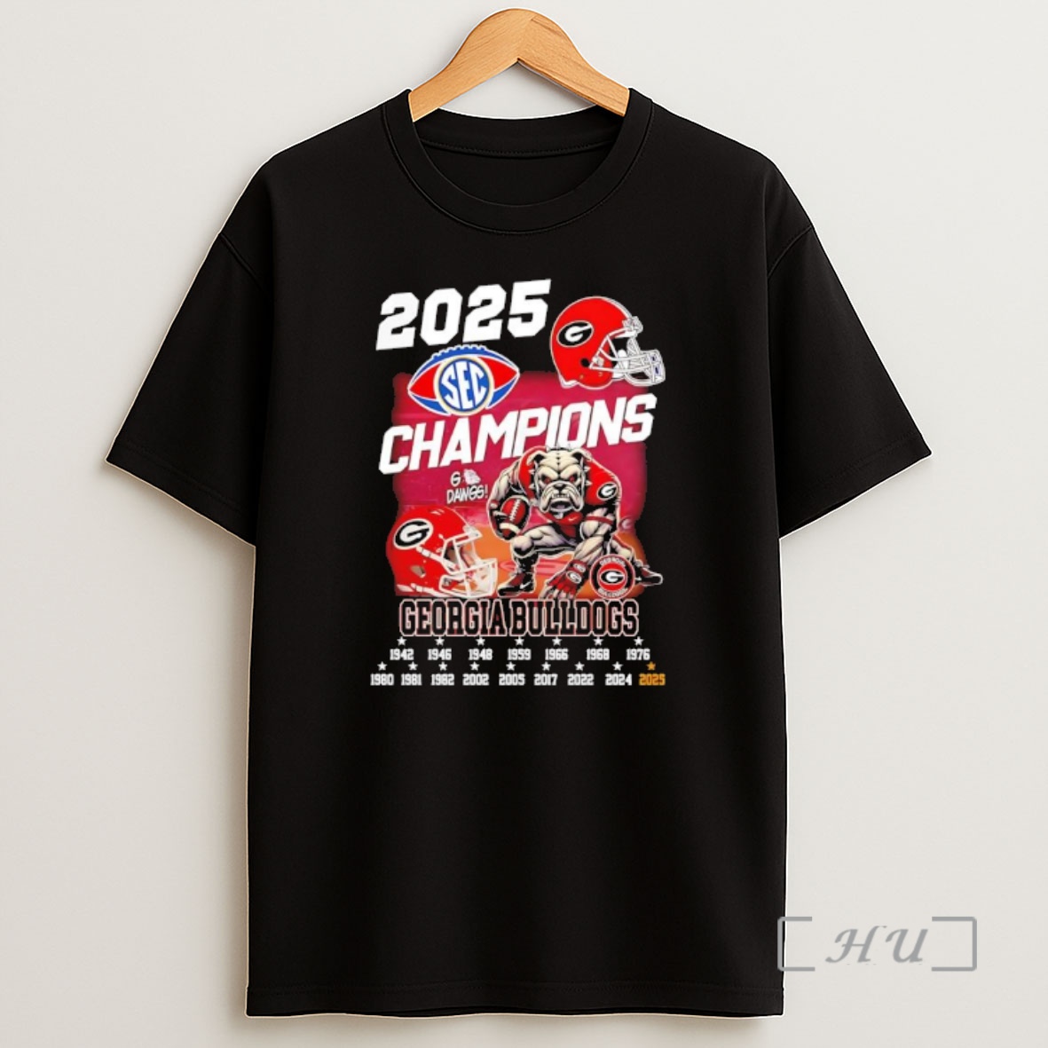 Officials Georgia Bulldogs Ncaa Sec Champions 2025 Go Dawgs Mascot Helmet Shirt Sweatshirt Tee