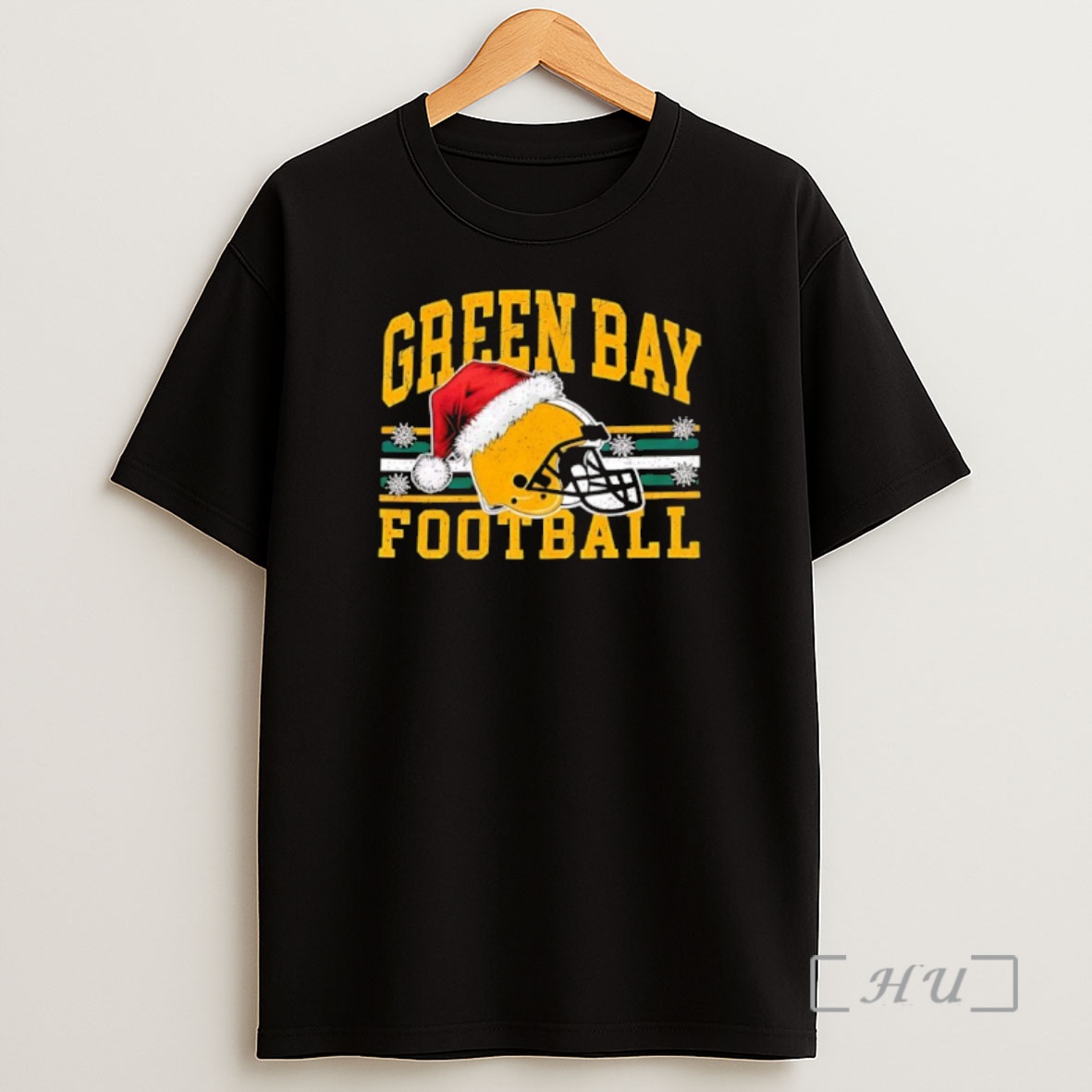 Officials Green Bay Packers With Santa Hats And Snowflakes Shirt Sweatshirt Tee