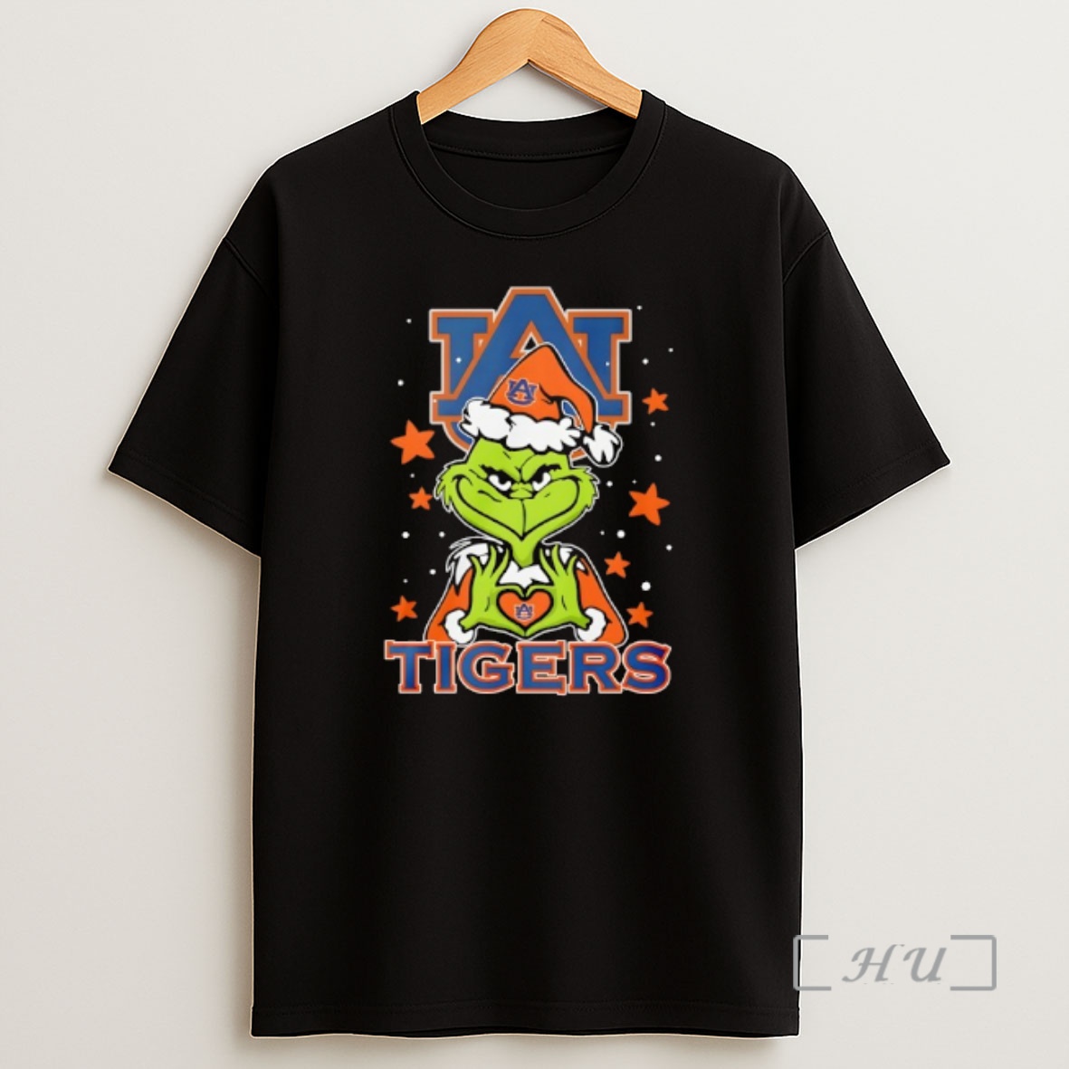 Officials Grinch Auburn Tigers Hand Heart Shirt Sweatshirt Tee