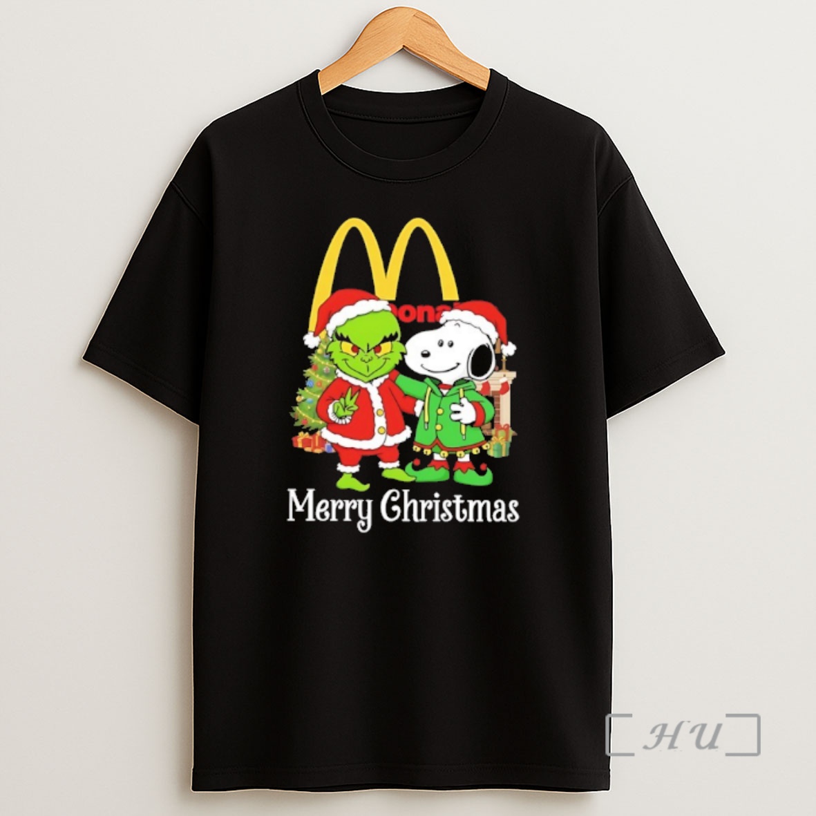 Officials Grinch And Snoopy Santas X Mcdonalds Merry Christmas Premium Shirt Sweatshirt Tee