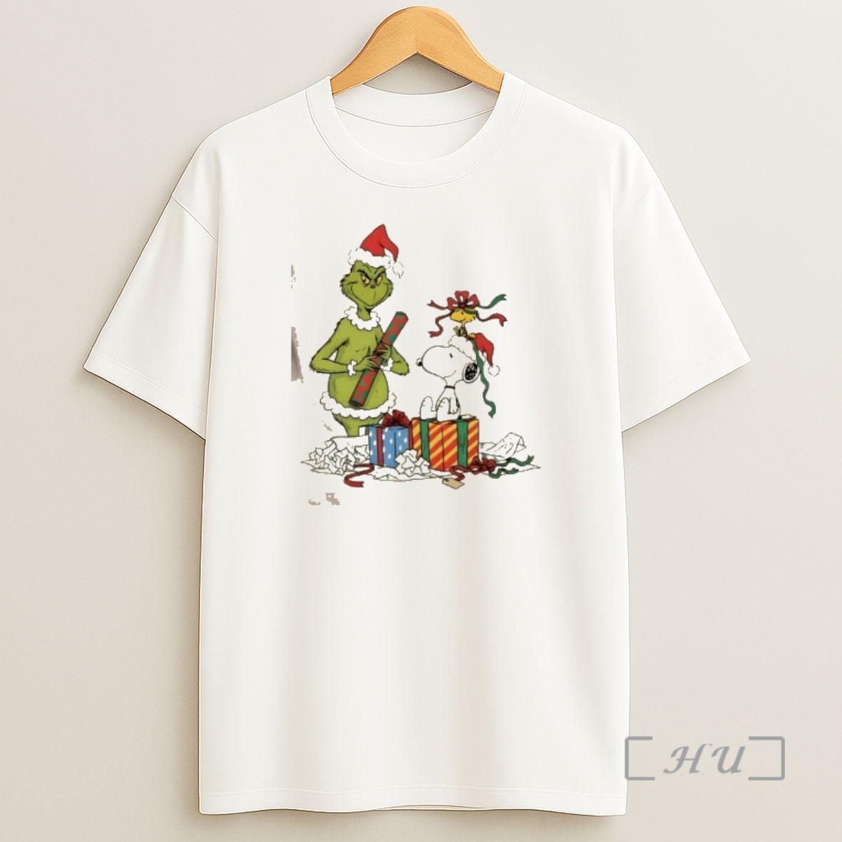 Officials Grinch And Snoopy Woodstock Merry Christmas Gifts Shirt Sweatshirt Tee