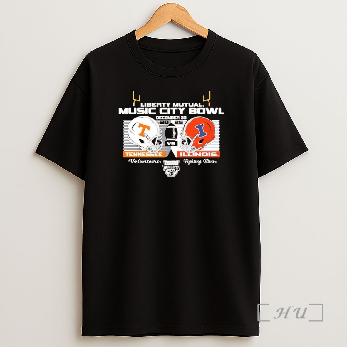 Officials Illinois Fighting Illini Vs Tennessee 2025 Liberty Mutual Music City Bowl Chriast Shirt Sweatshirt Tee