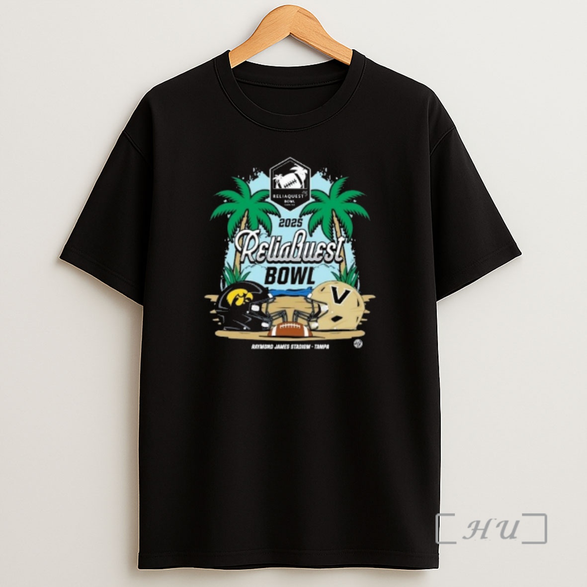 Officials Iowa Hawkeyes Vs Vanderbilt Commodores 2025 Reliaquest Bowl Head To Head Shirt Sweatshirt Tee
