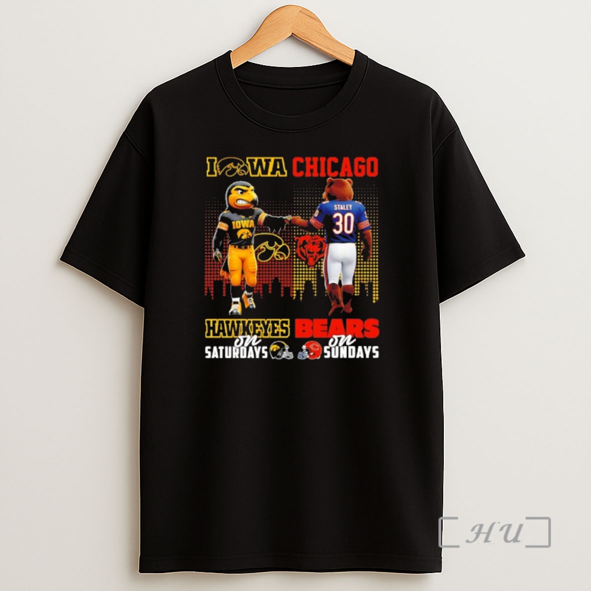 Officials Iowa Hawkeyes On Saturdays Vs Chicago Bears On Sundays Mascot Skyline Shirt Sweatshirt Tee
