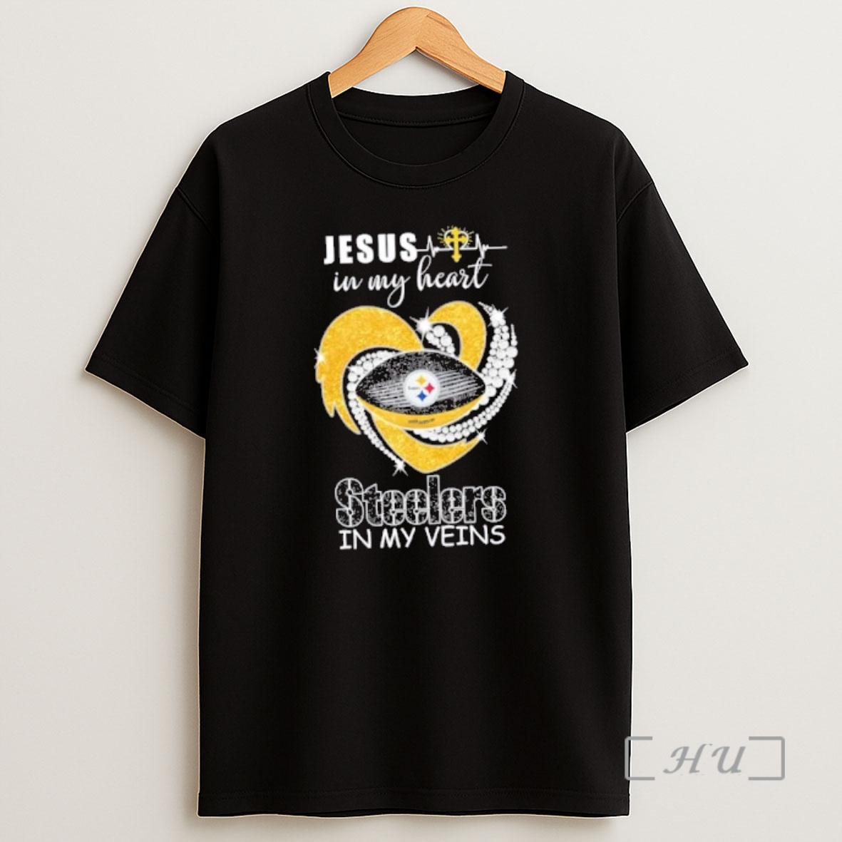 Officials Jesus In My Heart Pittsburgh Steelers In My Veins Diamond Heart Shirt Sweatshirt Tee