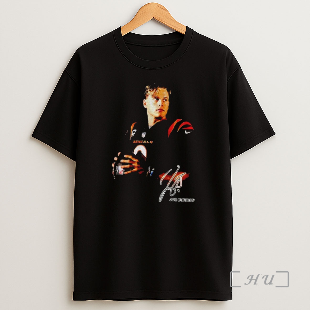 Officials Joe Burrow Vintage Bengals Football Signature Shirt Sweatshirt Tee