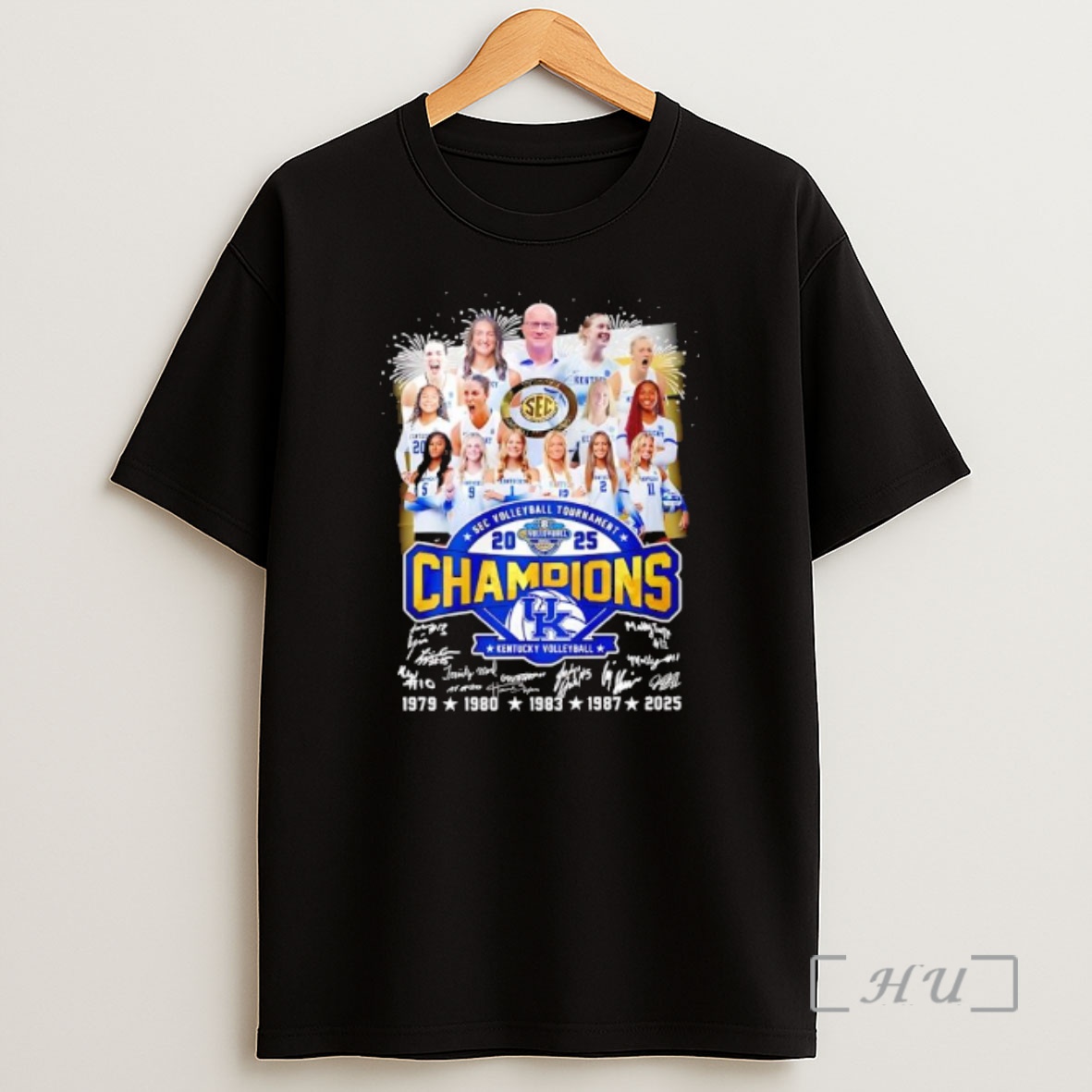 Officials Kentucky Wildcats Sec Volleyball Tournament 2025 Champions Signatures Seasons Shirt Sweatshirt Tee