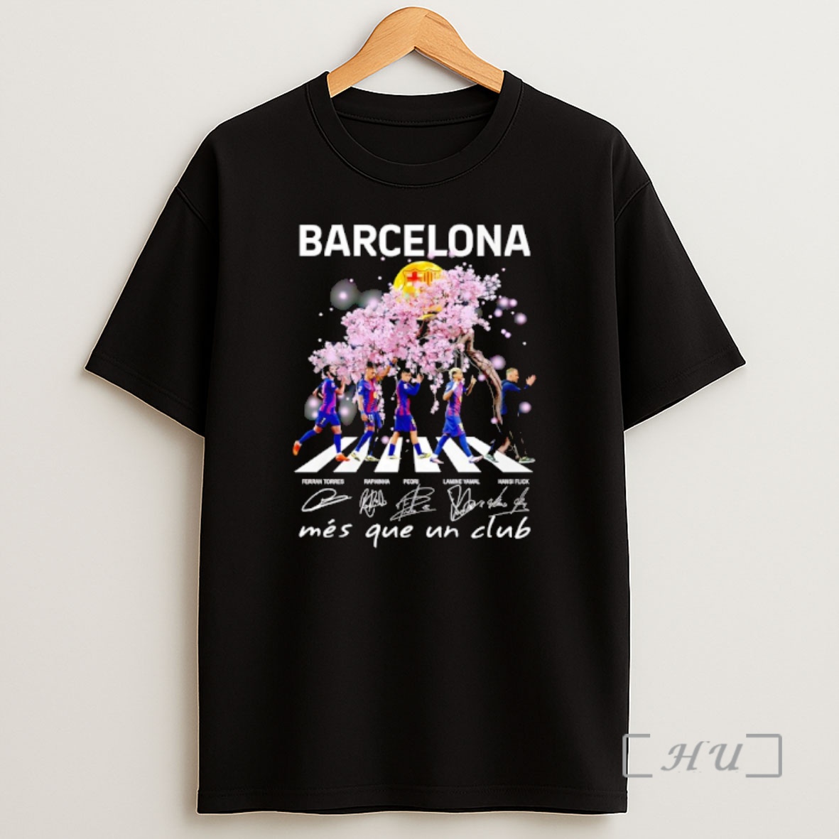 Officials Lamine Yamal Ferran Torres Raphinha Pedri Barcelona Fc Mes Que Un Club Road Peach Tree Shirt Sweatshirt Tee